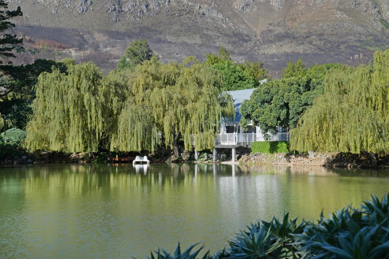 Farm Lorraine Lake Cottage, Loft Cottage And Garden Cottage ฟรันเชิค ภายนอก รูปภาพ